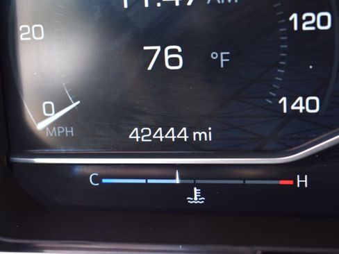 Used 2023 GMC Sierra 1500 SLT w/ SLT Convenience Package image 24