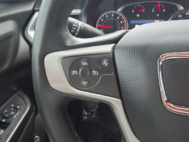 Certified 2023 GMC Acadia SLT FWD image 24