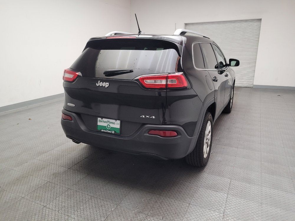 Used 2014 Jeep Cherokee Latitude w/ Cold Weather Group AWD/4WD image 7