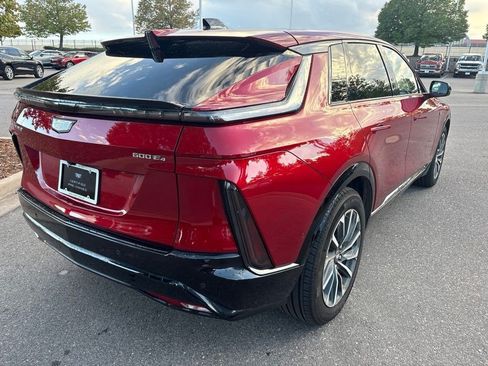 Certified 2024 Cadillac Lyriq Sport AWD/4WD image 11