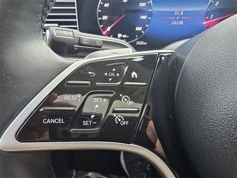 Used 2024 Mercedes-Benz GLE 450 4MATIC image 31