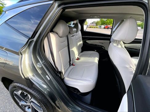 Used 2024 Hyundai Tucson Limited image 19