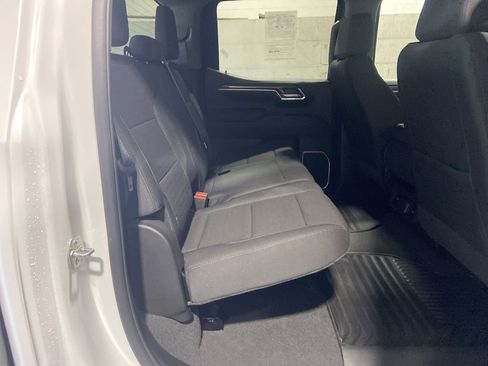 Certified 2026 Chevrolet Silverado 1500 LT AWD/4WD image 26