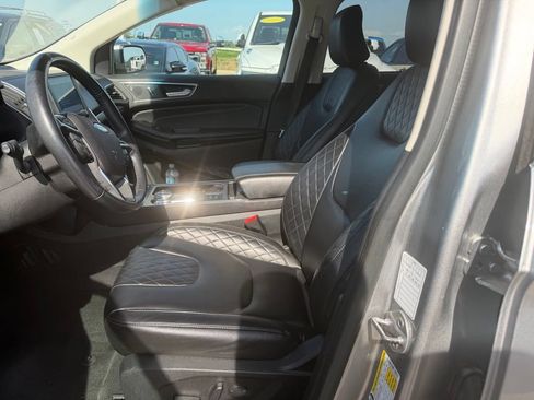 Used 2023 Ford Edge Titanium AWD/4WD image 15