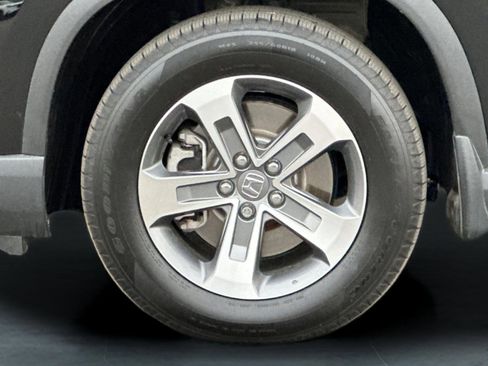 Certified 2025 Honda Pilot EX-L image 27