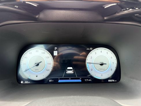 Used 2023 Hyundai Palisade Limited FWD image 17