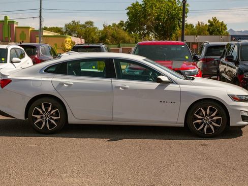 Used 2024 Chevrolet Malibu RS FWD image 4