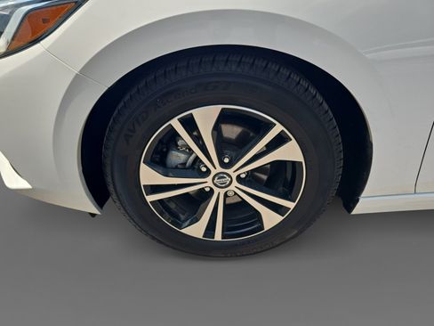 Used 2020 Nissan Sentra SV FWD image 10
