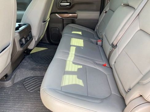 Used 2021 Chevrolet Silverado 1500 LT Trail Boss w/ Convenience Package II image 23