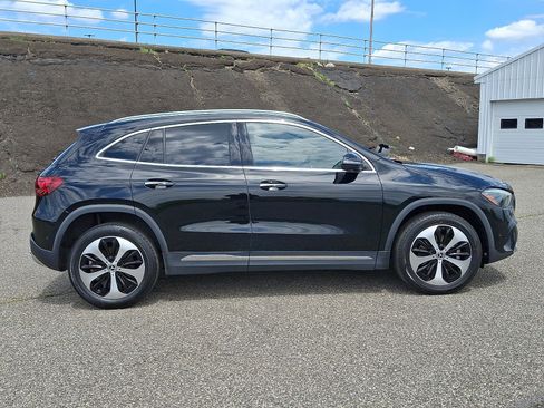 Used 2025 Mercedes-Benz GLA 250 image 7