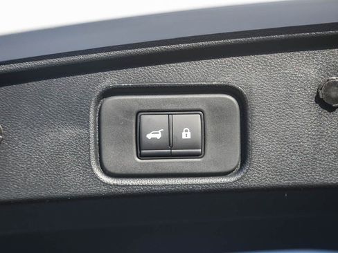 New 2026 Nissan Pathfinder SV w/ Cargo Package FWD image 30