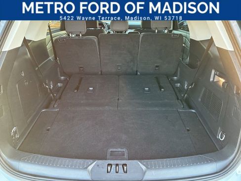 Used 2025 Ford Explorer Active image 39