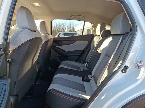 Used 2023 Subaru Crosstrek 2.0i Premium image 10