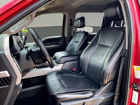 Used 2017 Ford F250 Lariat w/ Lariat Value Package AWD/4WD image 25