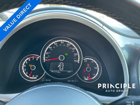 Used 2016 Volkswagen Beetle 1.8T SE image 11