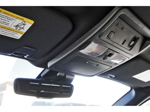 Used 2024 Nissan Titan SV w/ SV Bronze Edition Package image 24