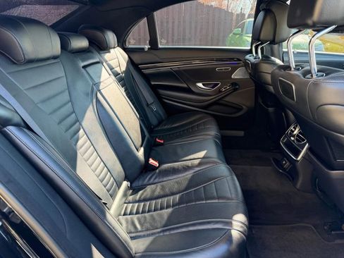 Used 2019 Mercedes-Benz S 560 4MATIC Sedan image 26