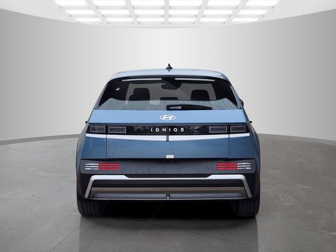 New 2026 Hyundai Ioniq 5 SEL image 6