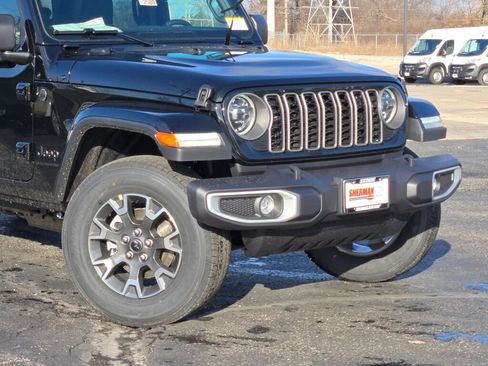 New 2026 Jeep Gladiator Mojave AWD/4WD image 2