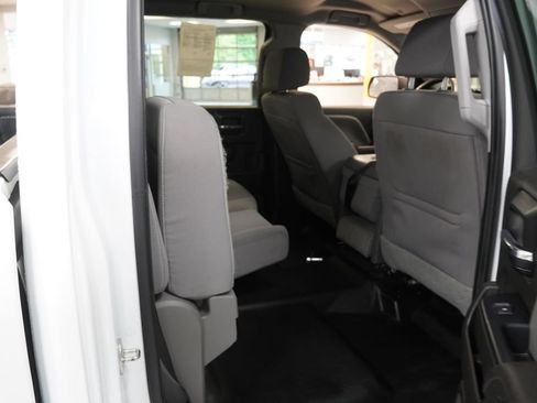 Used 2018 Chevrolet Silverado 1500 W/T w/ WT Convenience Package AWD/4WD image 21