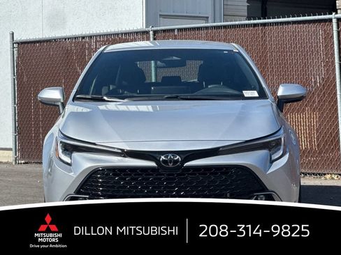 Used 2025 Toyota Corolla XSE FWD image 9