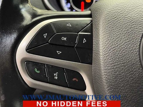 Used 2021 Jeep Cherokee Latitude Lux 80th Anniv w/ Quick Order Package 26U 80TH FWD image 40