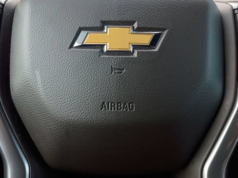 Used 2023 Chevrolet Silverado 1500 LTZ w/ LTZ Convenience Package II AWD/4WD image 5