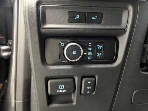 Used 2023 Ford Expedition Limited AWD/4WD image 60