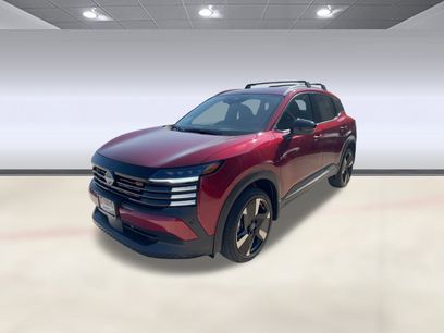 New 2026 Nissan Kicks SR w/ Cold Weather Package