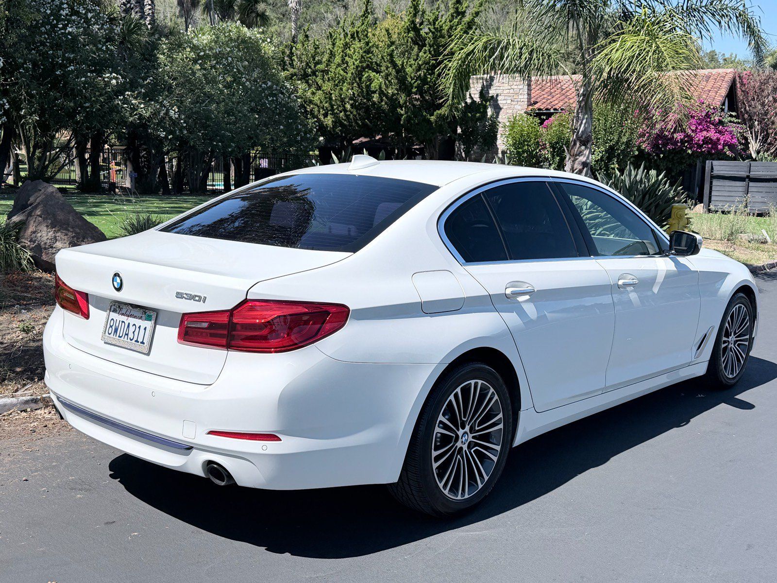 Used 2018 BMW 530i RWD image 7