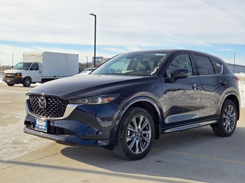 New 2025 MAZDA CX-5 AWD 2.5 S w/ Premium Plus Pkg image 3