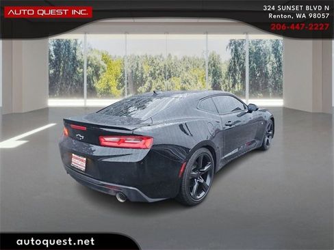 Used 2017 Chevrolet Camaro LT w/ RS Package image 5