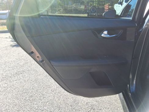 Used 2024 Kia Forte GT-Line image 17