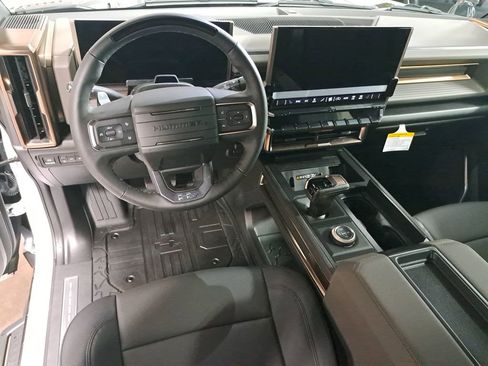 New 2025 GMC Hummer EV 2X image 15