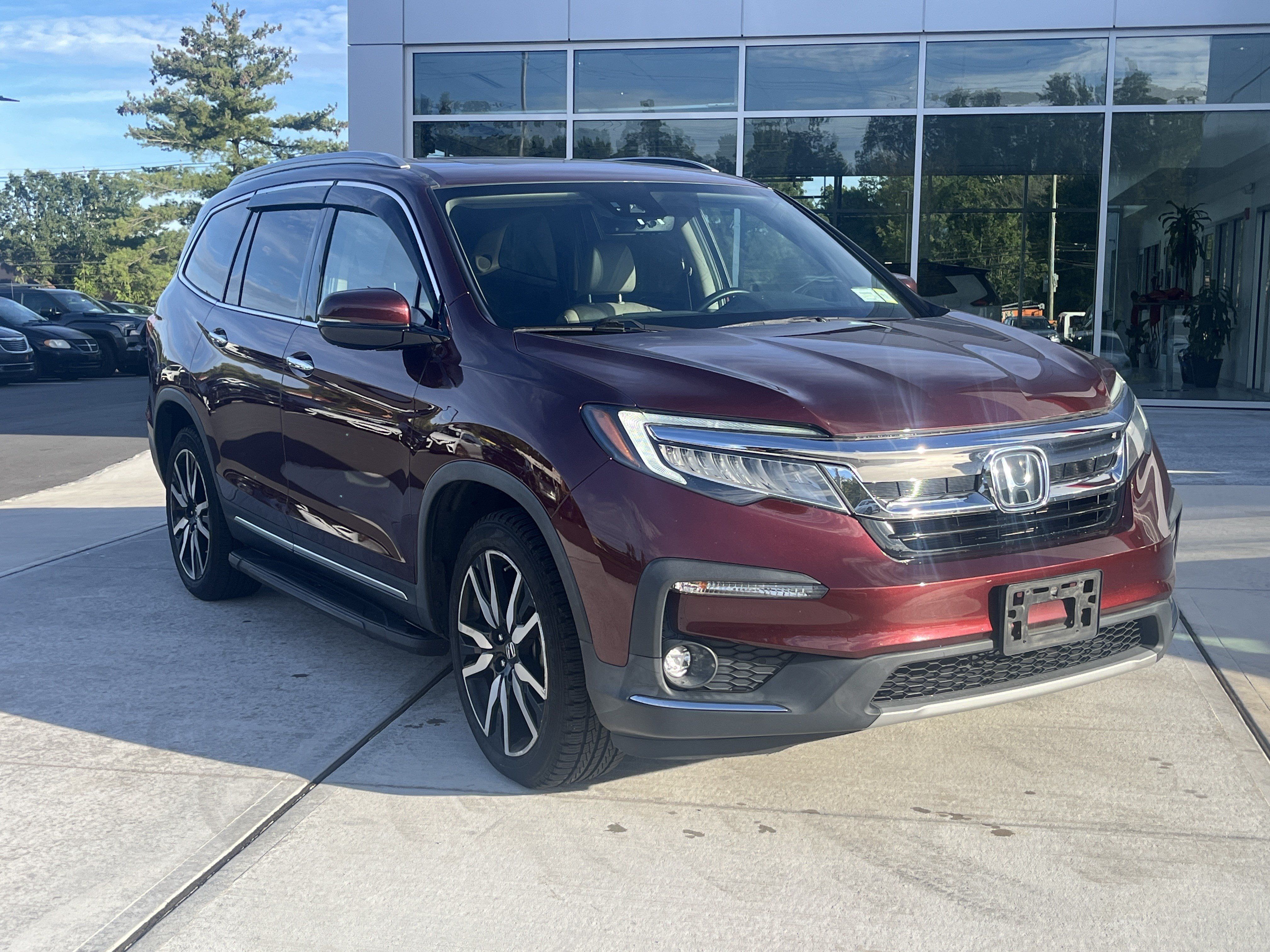 Used 2021 Honda Pilot Elite image 2