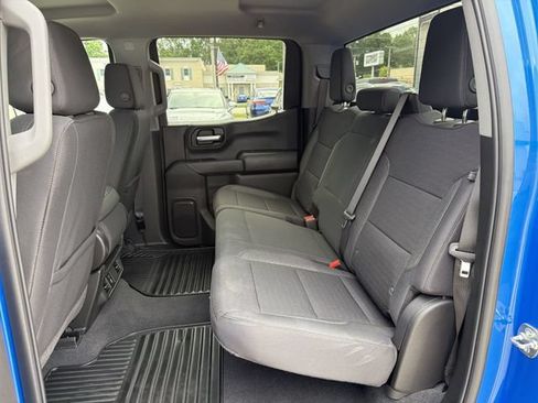Used 2025 Chevrolet Silverado 1500 Custom AWD/4WD image 23