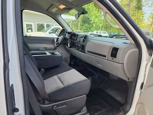 Used 2007 Chevrolet Silverado 2500 W/T image 14