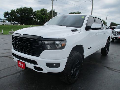 Used 2020 RAM 1500 Big Horn AWD/4WD image 10