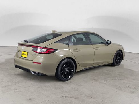 Used 2025 Honda Civic Sport image 5