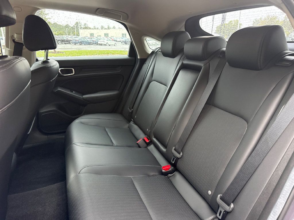 Certified 2024 Honda Civic EX-L image 32