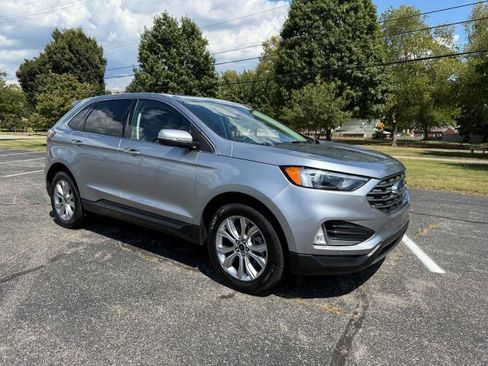 Used 2024 Ford Edge Titanium image 1
