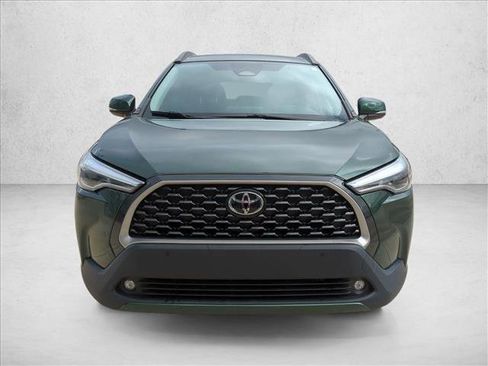 Certified 2023 Toyota Corolla Cross XLE FWD image 2
