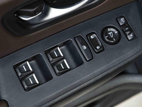 Used 2024 Honda Pilot Elite image 37
