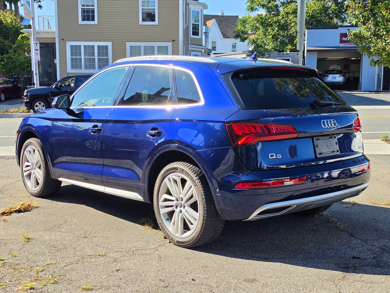 Used 2019 Audi Q5 Prestige w/ Prestige Package AWD/4WD image 4