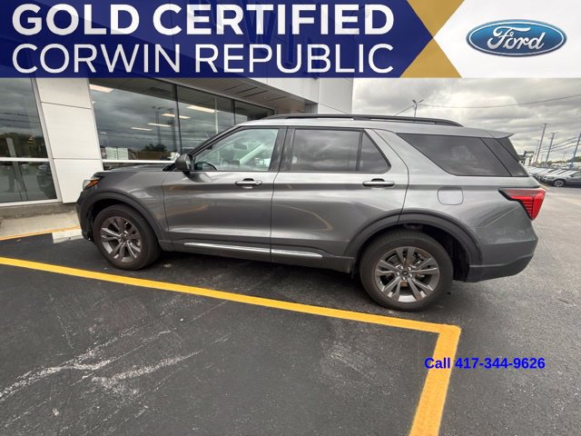 Used 2025 Ford Explorer Active w/ Active Comfort Package AWD/4WD image 8