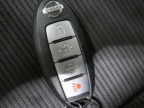 Used 2023 Nissan Sentra SV image 24