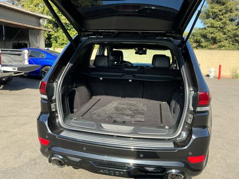 Used 2015 Jeep Grand Cherokee SRT w/ Trailer Tow Group IV image 25