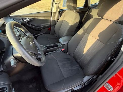Used 2016 Ford Focus SE image 11