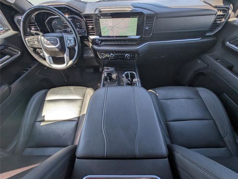 Used 2023 GMC Sierra 1500 SLT image 30