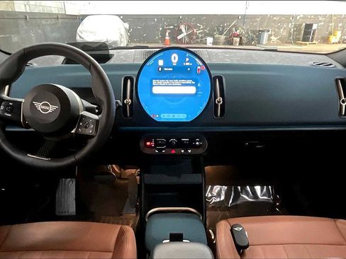 Used 2025 MINI Cooper Countryman S image 18